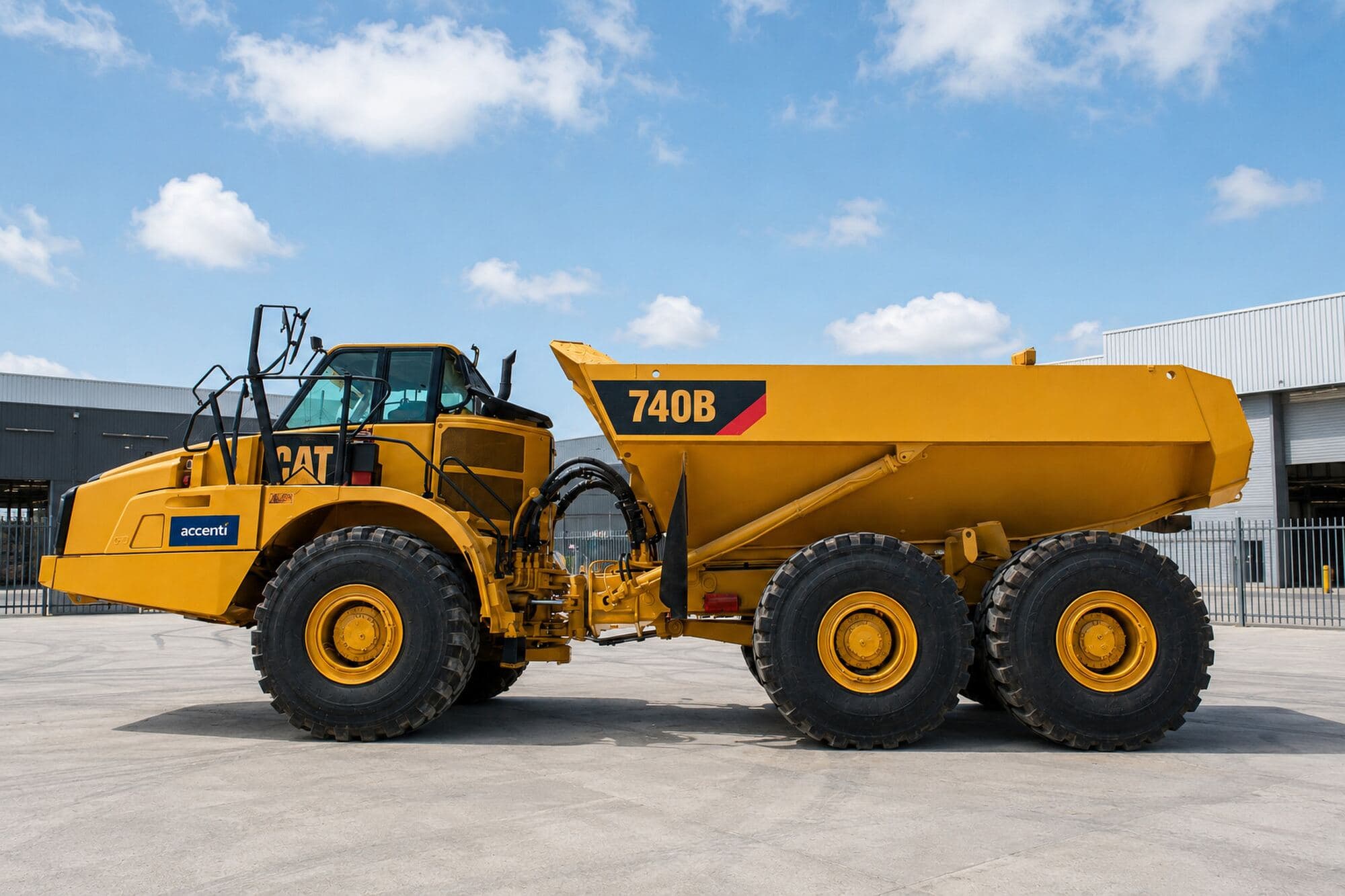 Articulated dump truck in the Accenti yard
