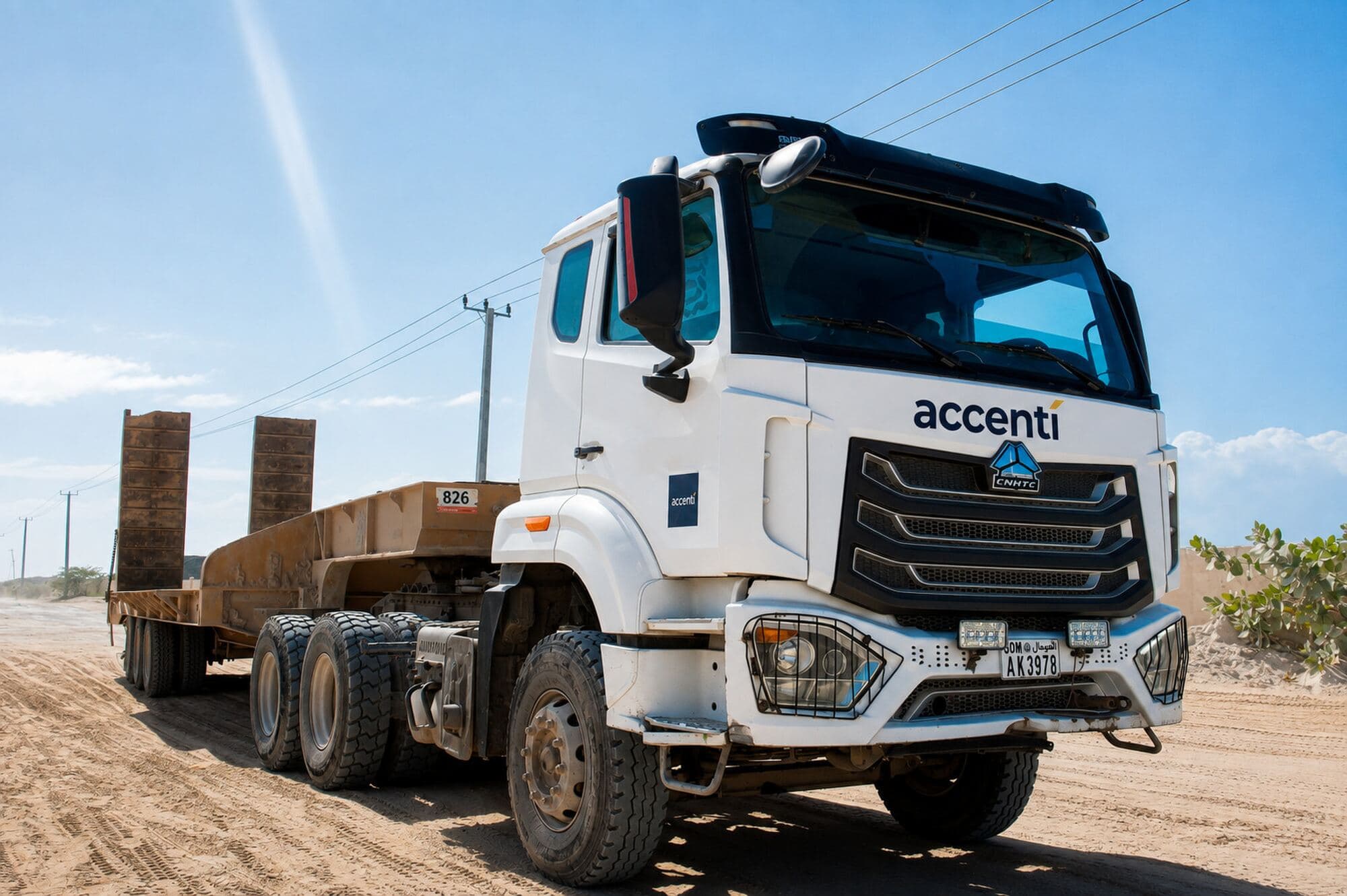 Accenti tractor unit with a low-bed trailer